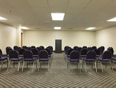 Days Inn & Suites