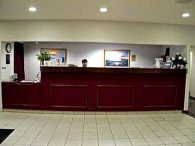 Best Western Plaza Saugatuck