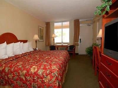 Quality Inn South at The Falls