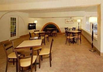 Quality Suites near Old Town Scottsdale