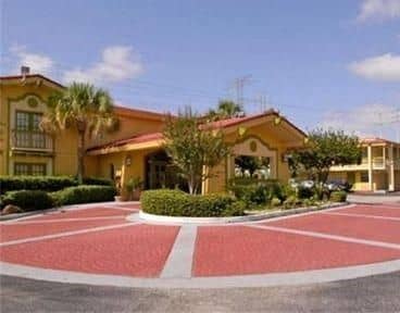 Venetian Inn & Suites