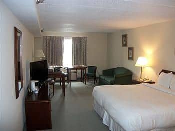 Colony South Hotel and Conference Center