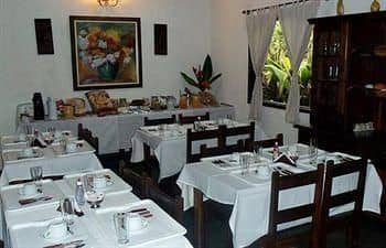 Pousada do Pinheiro Camburi