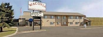 Waconia Inn and Suites