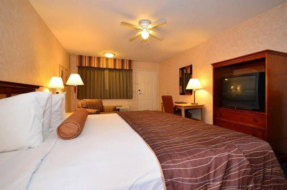 Best Western Plus Executive Inn & Suites