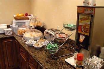 Country Inn & Suites By Carlson, Tallahassee I-10 East, FL