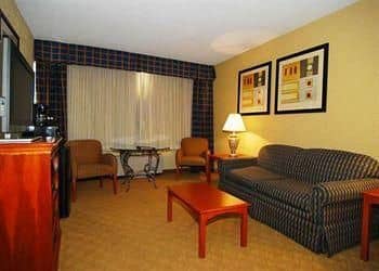 Clarion Hotel