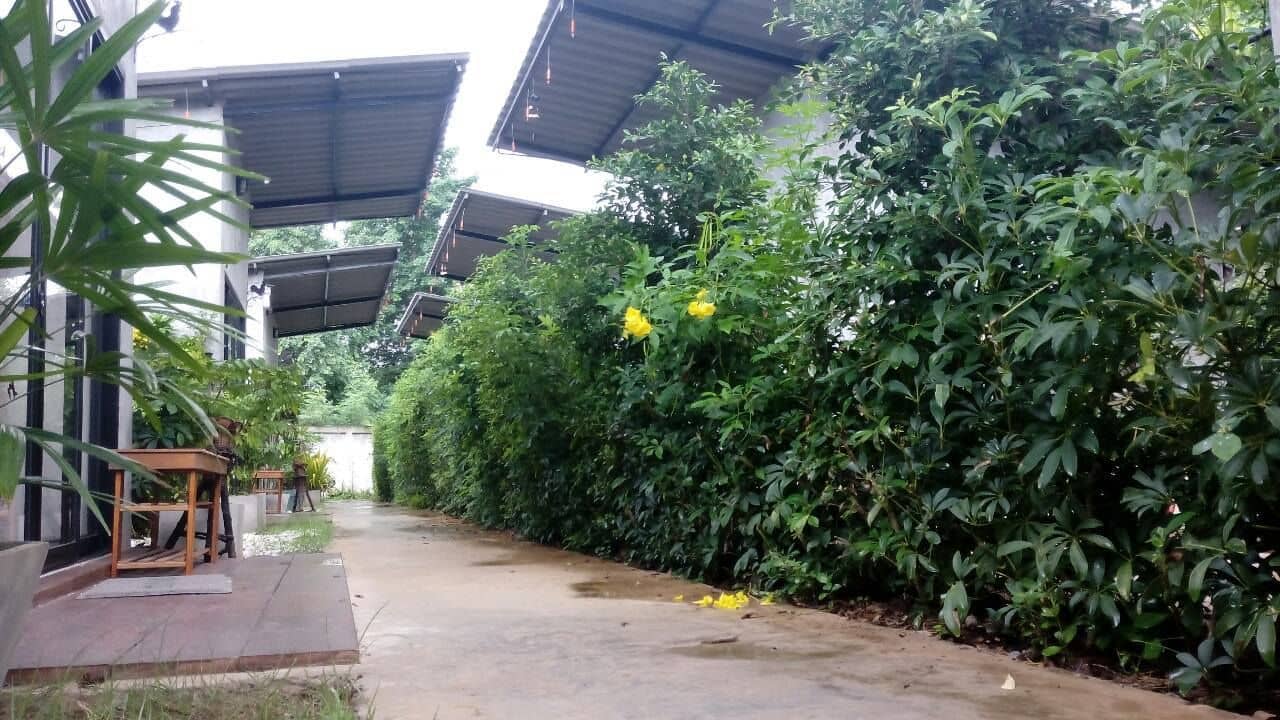 Pran River View Resort
