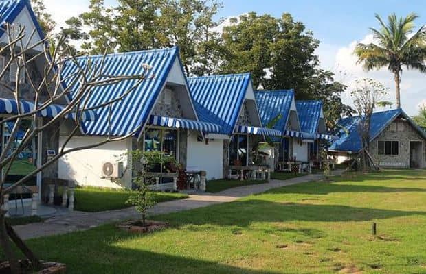 Castle Howchow Beach Resort Hotel