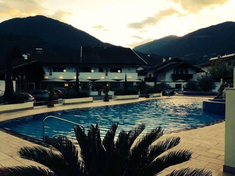 Schlosshof Charme Resort - Hotel & Camping