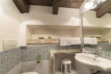 Hotel Rione Antico La Terra