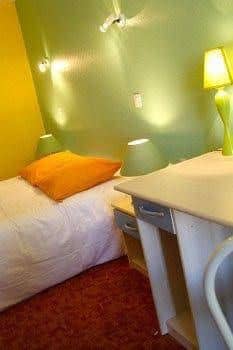 Hotel Caravelle Logis Contact