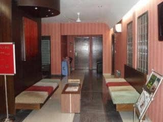 Grand Peepal