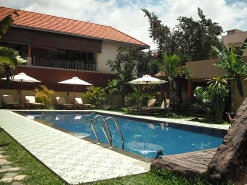 Mom's Guesthouse