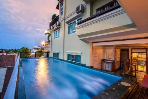Seng Hout Hotel