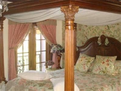 The Black Orchid Bed and Breakfast The Black Orchid Bed and Breakfast