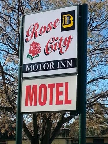 Rose City Motor Inn