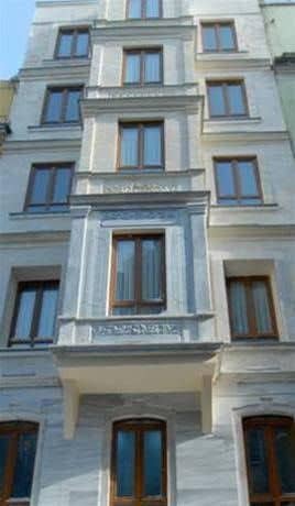 Beyaz Apartments