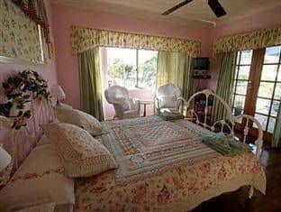 Chamomile Bed & Breakfast