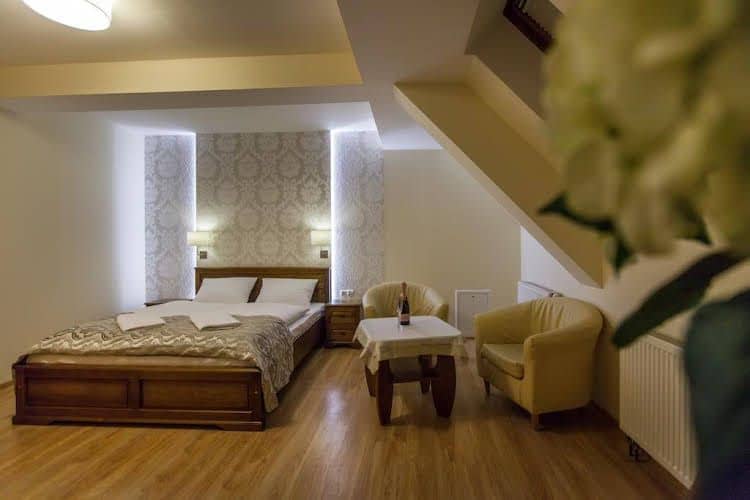 Jawor Pokoje i Apartamenty Jawor Pokoje i Apartamenty