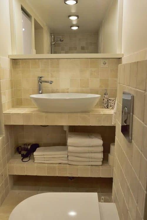 Alexander Apartment