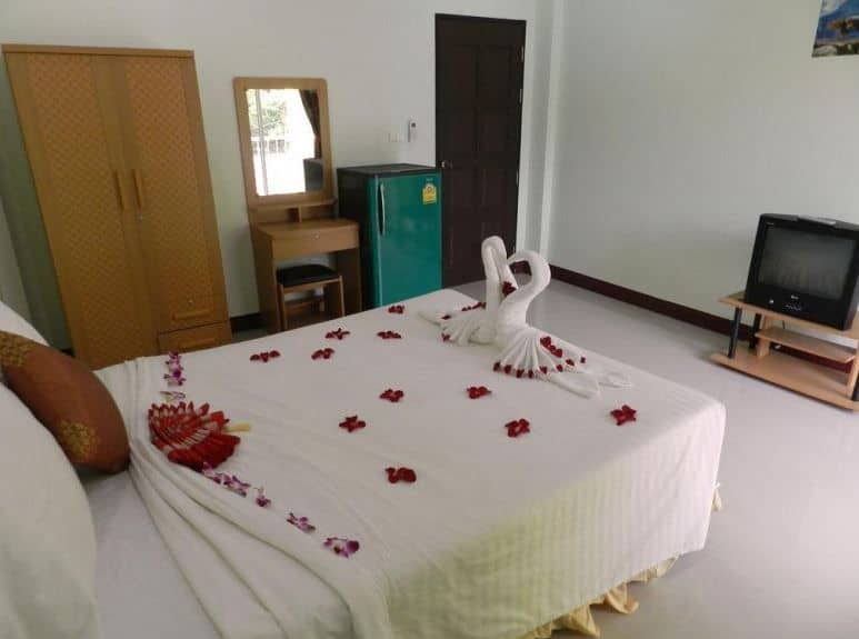 Baan Prasert Guesthouse