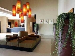 Express by Holiday Inn Dubai Jumeirah Express by Holiday Inn Dubai Jumeirah