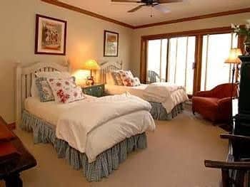 Oxford Court by East West Resorts Beaver Creek