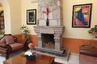 Hotel Dos Patios