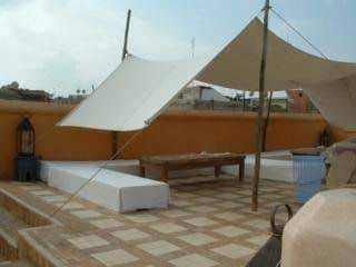 Riad Sara and Saara Srira