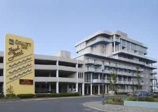 Quality Inn & Suites Beachfront