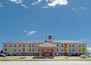 Sleep Inn & Suites