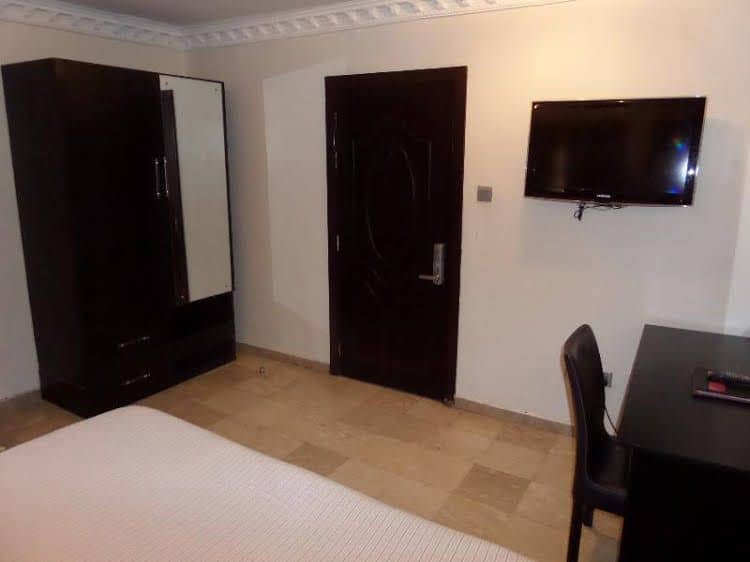 Maidaville Hotel and Suites