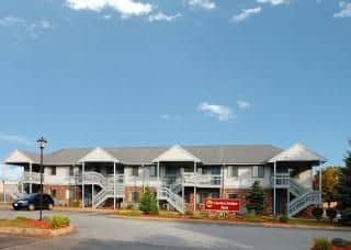 Clarion Suites Inn