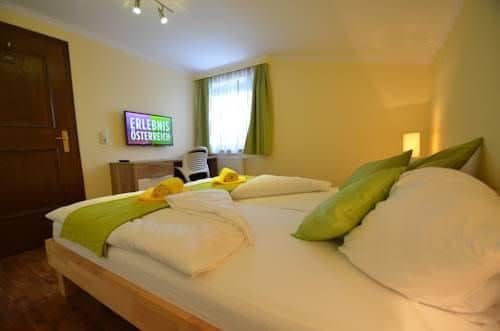 4 Seasons Holiday House