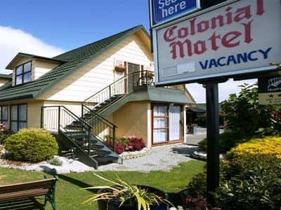 Colonial Motel Colonial Motel