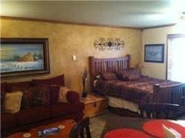 Studio Cozy Sleeps 4 - UVR 1098