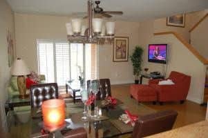 4 BR Townhome - 2 Master Suites - OSV 9526