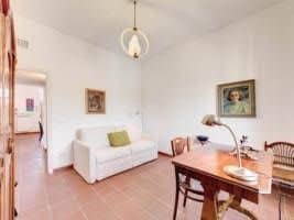 Latini - 1 BR Apartment - ITR 4518