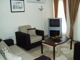 2 BR Apartment Sleeps 4 - EOT 9448