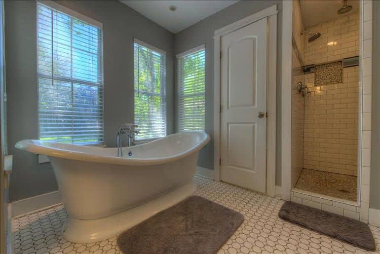 Austin - 3 BR Cottage Near Downtown & UT - ALR 48340