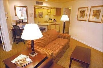 Quality Suites Atlanta/ Buckhead