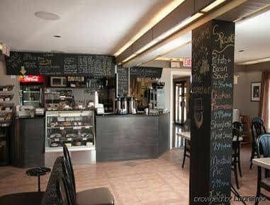Howard Johnson Bluenose Inn & Suites