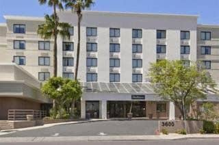 Phoenix Place Hotel & Suites Phoenix Place Hotel & Suites