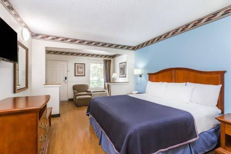 Howard Johnson Express Inn Savannah Howard Johnson Express Inn Savannah