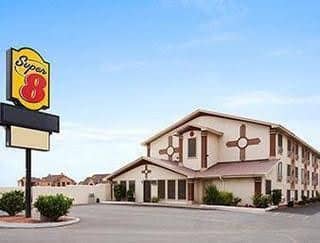 Super 8 Motel - Carlsbad