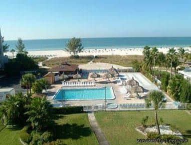 Howard Johnson St. Petersburg Beach