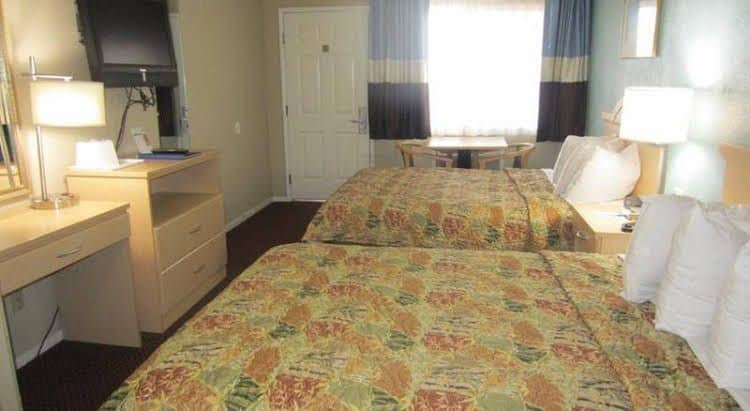 Howard Johnson Inn Santa Cruz