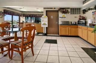 Oklahoma City Days Inn