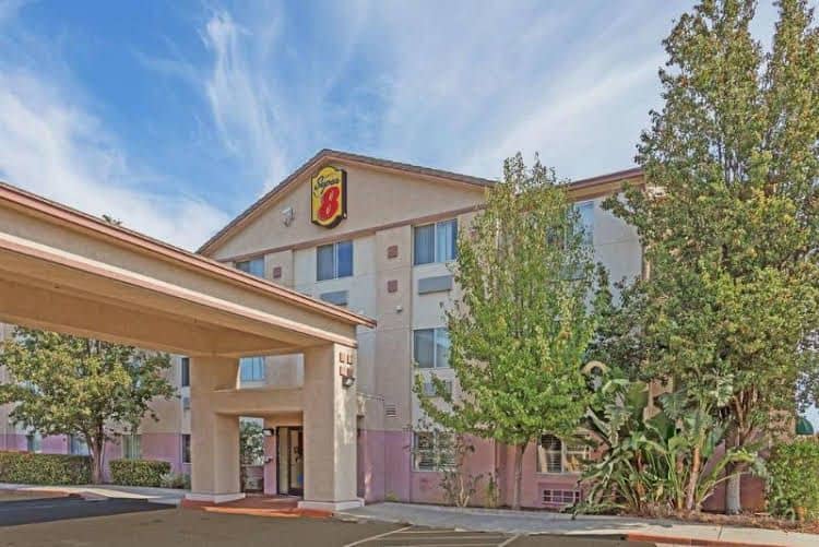 Super 8 Motel - Dixon/UC Davis